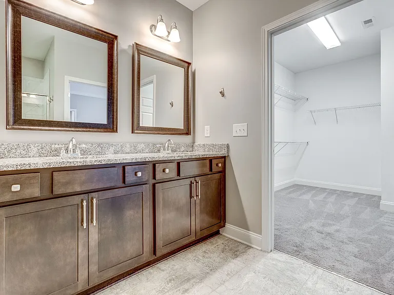 6043 Headwaters Dr — Photo 34