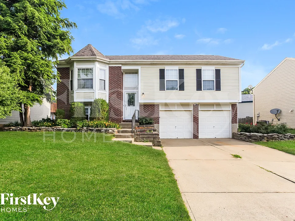 7386 Sterling Springs Way
