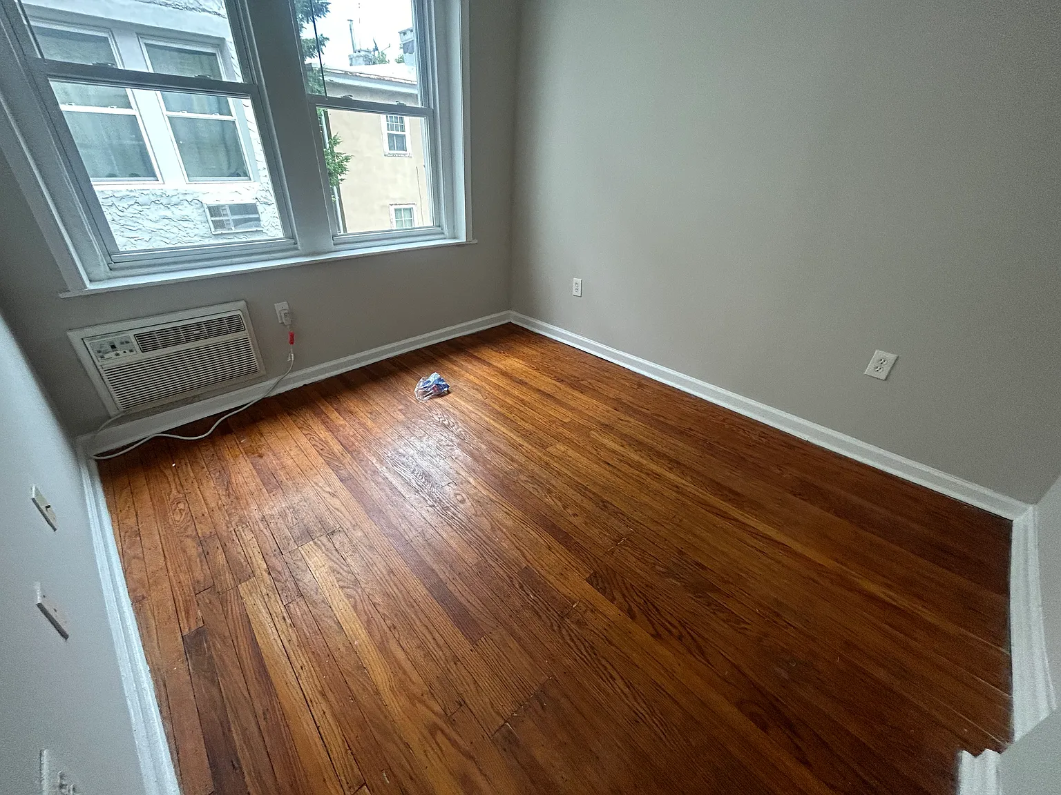 1 bed, $1,250 — Photo 4