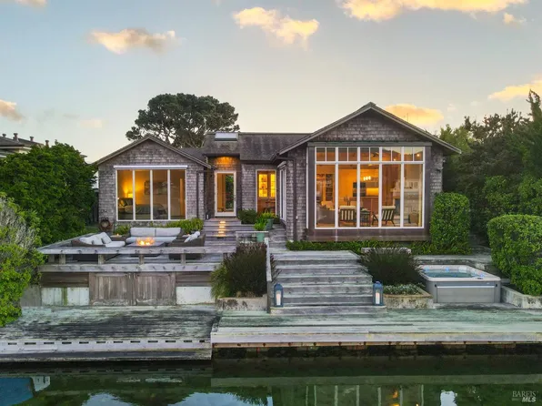 211 Seadrift Road, Stinson Beach, CA 94970
