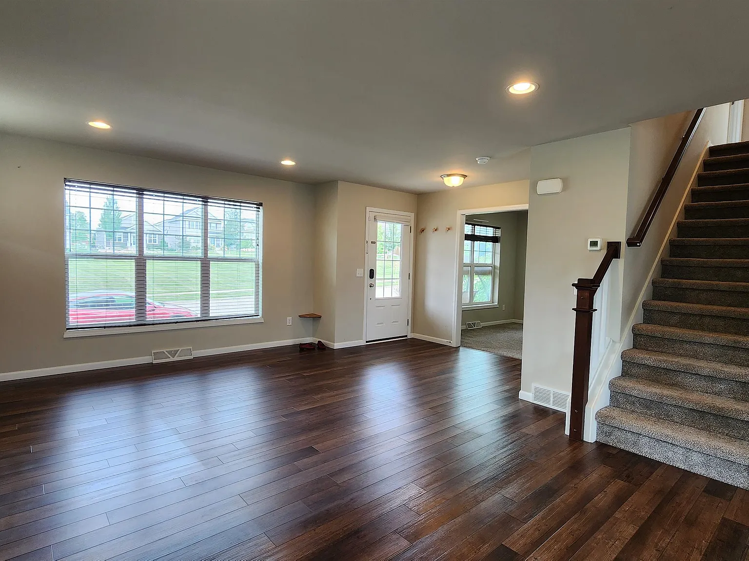 3 bed, 2.5 bath, 1836 sqft, $2,950 — Photo 4