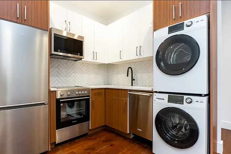 2118 Fulton St #3B — Photo 4