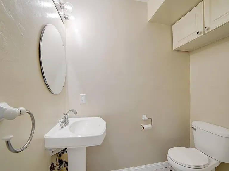 3370 Northwood Dr #A — Photo 5