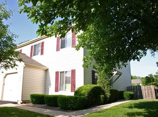 479 Minnesota Cir, Carol Stream, IL 60188