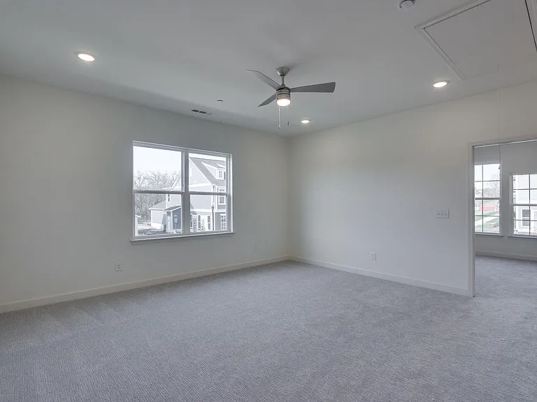 169 Bess Blvd — Photo 23