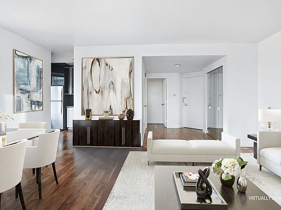 3rd image of 150 W 56th St APT 4107