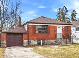 36 Cobden St, Toronto, ON M2R 1S2