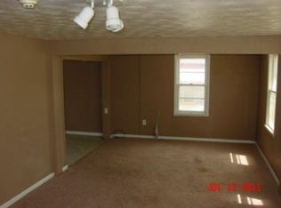 103 S Walnut St, Marlow, OK 73055