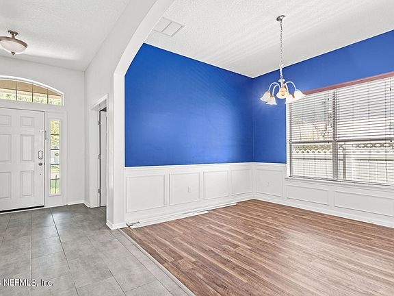 2nd image of 491 CANDLEBARK Drive