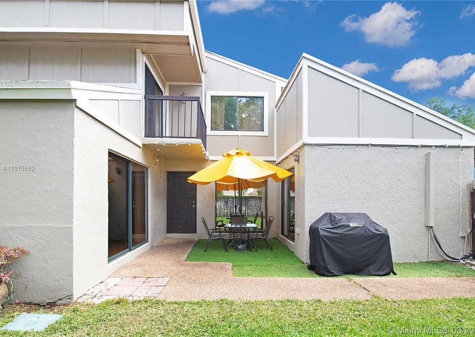 1st image of 13299 NW 5th St #103