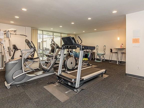 5th image of 3663 Grand Ave Unit 408