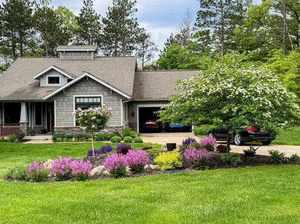 12294 Cranes Ave, Richland, MI 49083
