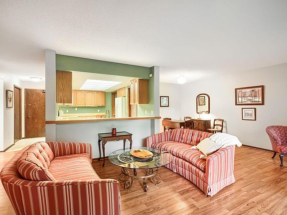 2nd image of 8441 Irwin Rd APT 106