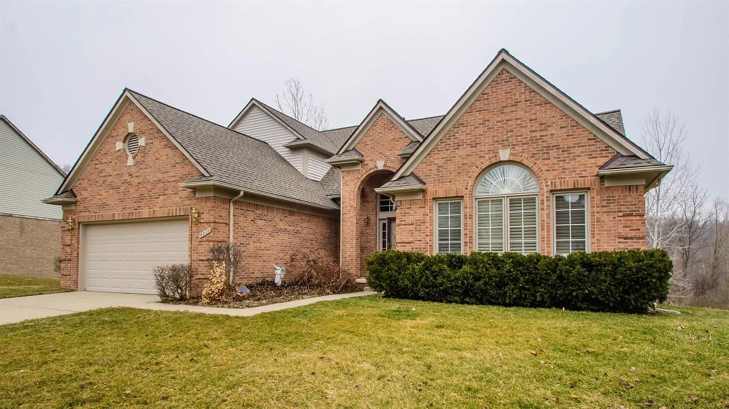 2858 Leslie Park Cir photo 1