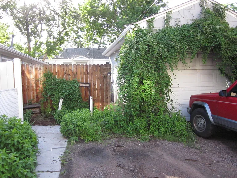 5553 S Prince St — Photo 6