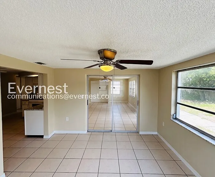 9130 Chatam Ln — Photo 9