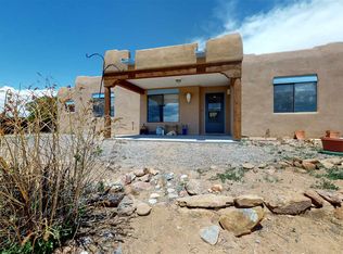 92 Monte Alto Rd, Santa Fe, NM 87508