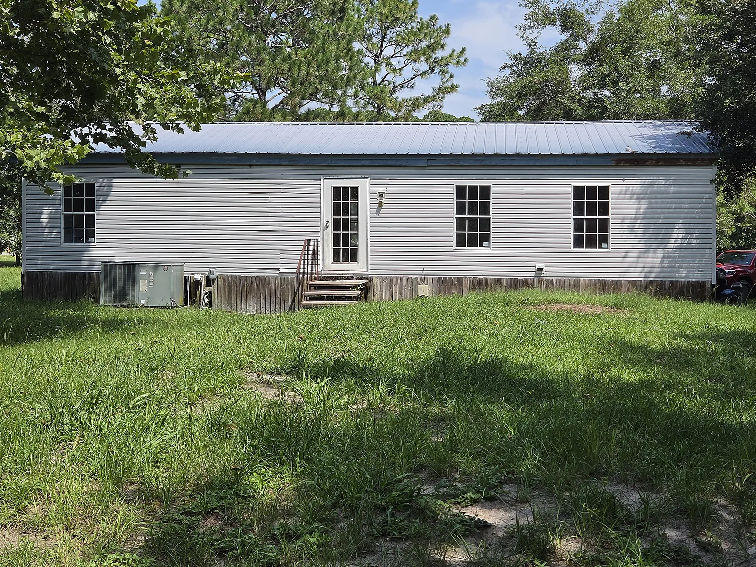5269 Louis Ln — Photo 2