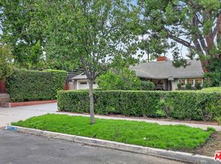 5844 Murietta Ave, Van Nuys, CA 91401