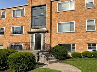 4184 Paxton Woods Ln APT 2, Cincinnati, OH 45209