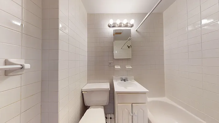 Rented by Bond New York | media 20