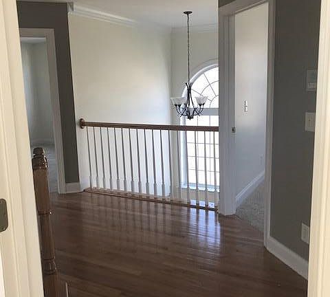 3rd image of 5006 Weatherstone Dr