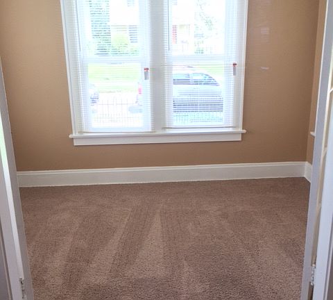3rd image of 297 Columbian Ave