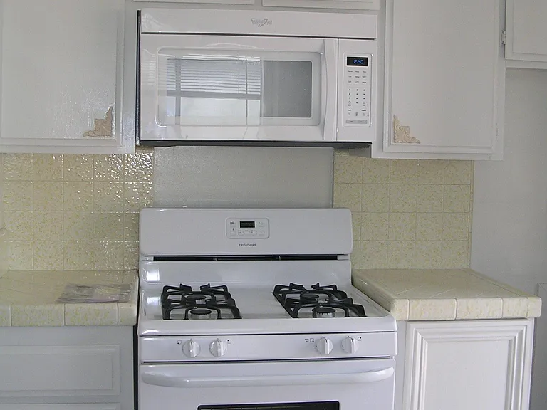 Stove and new Microwave oven.