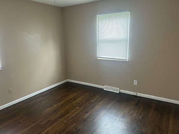 4th image of 3308 N 61st St