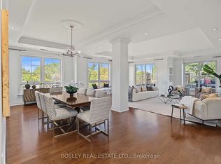21 Burkebrook Pl #504, Toronto, ON M4G0A2