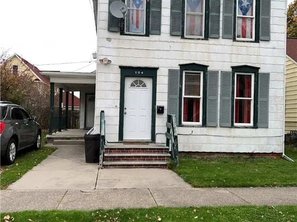 104 King St, Dunkirk, NY 14048