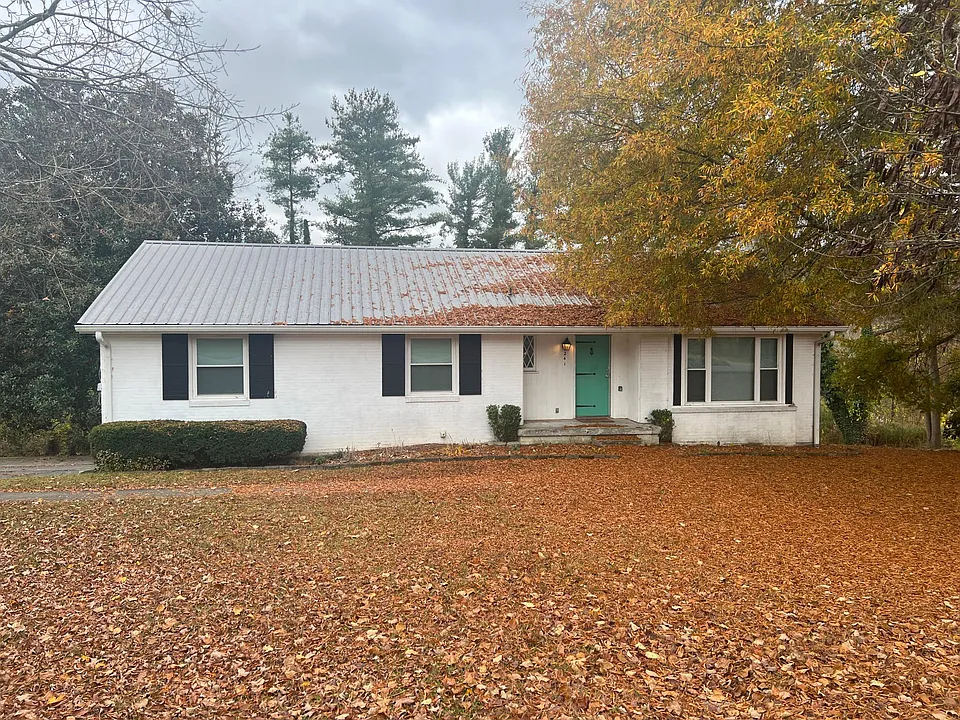 241 Shirley Dr