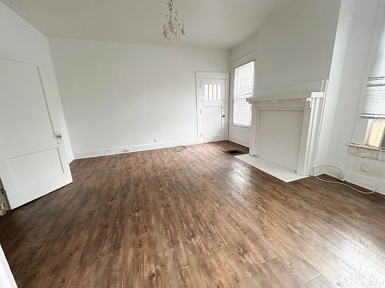 3106 Vanderbilt Pl — Photo 7