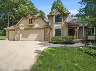 3724 Capilano Dr, West Lafayette, IN 47906