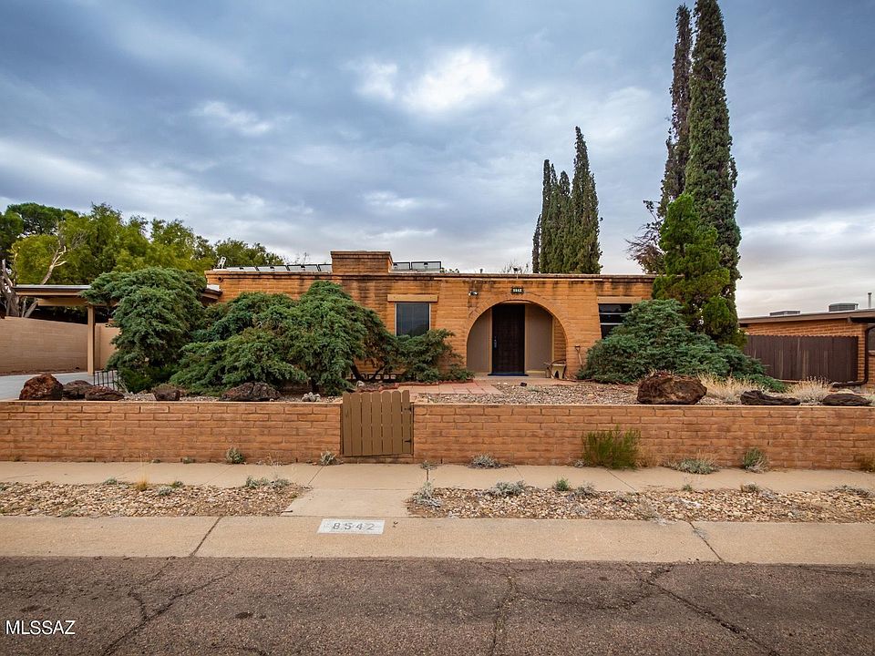 1st image of 8542 E Calle Bolivar