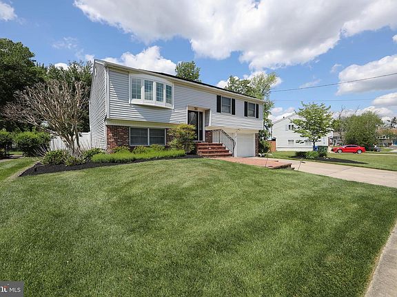 4th image of 47 Heritage Rd