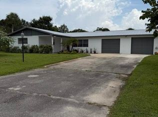 1315 Parkland Boulevard, Fort Pierce, FL 34982