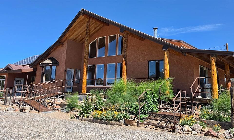 1st image of 391 Wolf Creek Road
