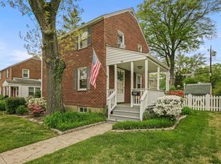 336 N Granada St, Arlington, VA 22203