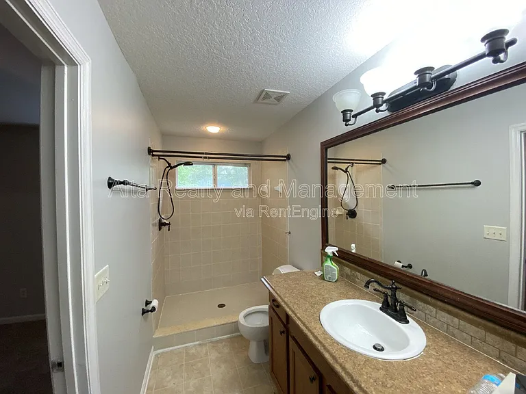 8692 Tower Falls Dr — Photo 10