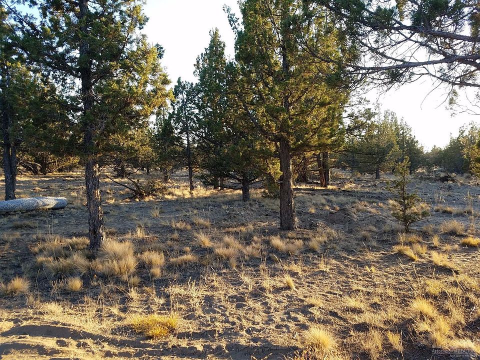 1st image of 5340 SE Goble Dr