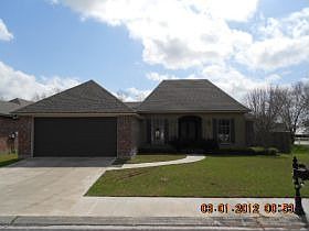 1st image of 100 Southlake Cir