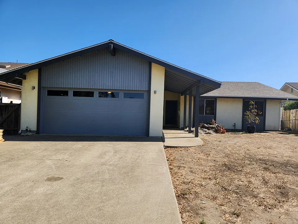1673 Quail Dr