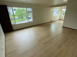 5518 4th Ave NW #1/2, Seattle, WA 98107