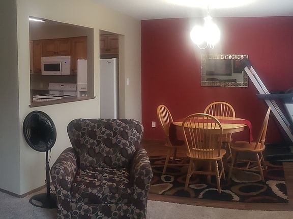 5th image of 1200 49th St Unit 2
