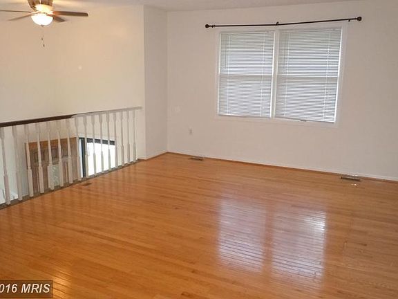 3rd image of 4198 Belwood Ln