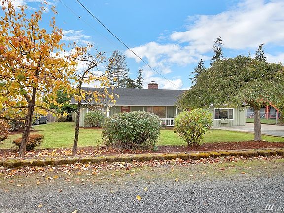 2nd image of 3306 124th Avenue Ct E