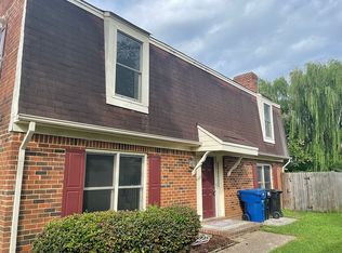 321 Boerum Ct, Virginia Beach, VA 23452