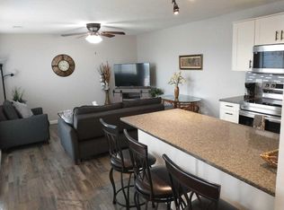 526 Notch Ln #8-A, Reeds Spring, MO 65737