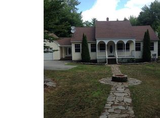 10 Rockwood Dr, New Gloucester, ME 04260